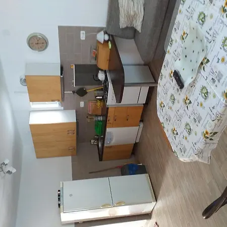 Holiday home Sargarigo Vendeghaz *