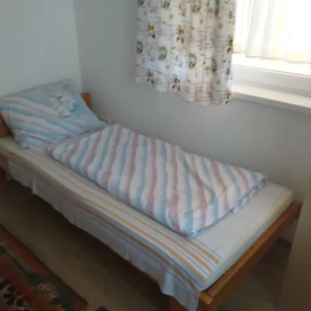 Sargarigo Vendeghaz Holiday home *