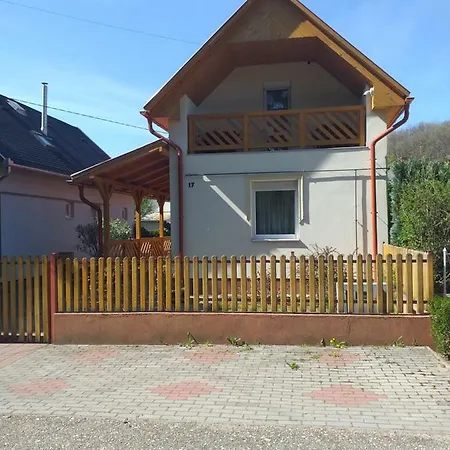 Sargarigo Vendeghaz Holiday home Bogacs